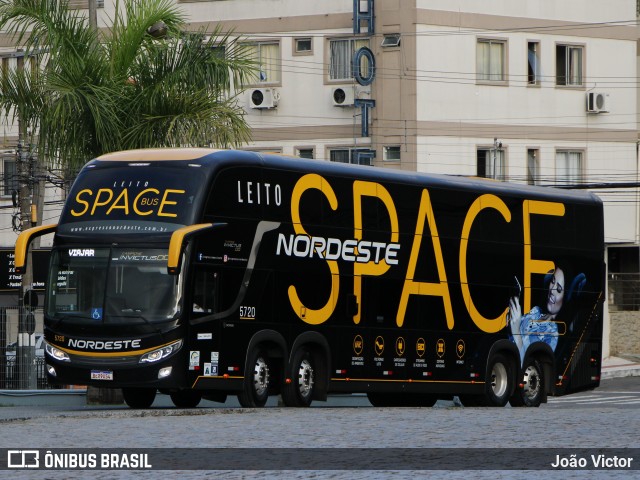 Expresso Nordeste 5720 na cidade de Balneário Camboriú, Santa Catarina, Brasil, por João Victor. Número da foto: #12833101.