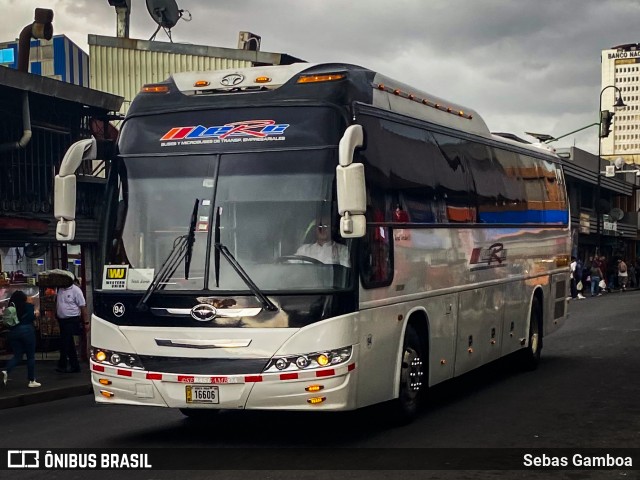 LERC 94 na cidade de San José, San José, Costa Rica, por Sebas Gamboa. Número da foto: #12832356.