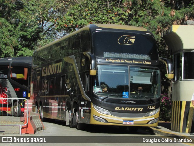Auto Viação Gadotti 7120 na cidade de São Paulo, São Paulo, Brasil, por Douglas Célio Brandao. Número da foto: #12832923.