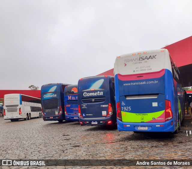 Trans Isaak Turismo 1925 na cidade de Pariquera-Açu, São Paulo, Brasil, por Andre Santos de Moraes. Número da foto: #12835975.