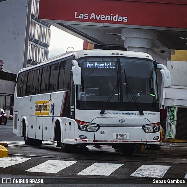 TIG - Transporte Inteligente de Guanacaste EL BOSQUE DIRIA na cidade de Merced, San José, San José, Costa Rica, por Sebas Gamboa. Número da foto: #12835639.