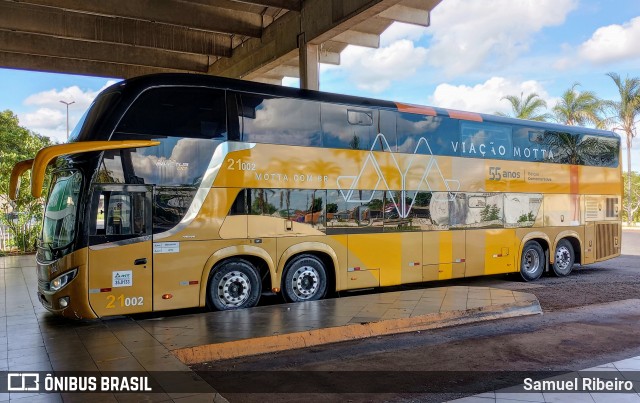 Viação Motta 21002 na cidade de Araguari, Minas Gerais, Brasil, por Samuel Ribeiro. Número da foto: #12834902.