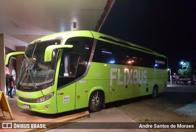 FlixBus Transporte e Tecnologia do Brasil 4600 na cidade de Registro, São Paulo, Brasil, por Andre Santos de Moraes. Número da foto: #12835858.