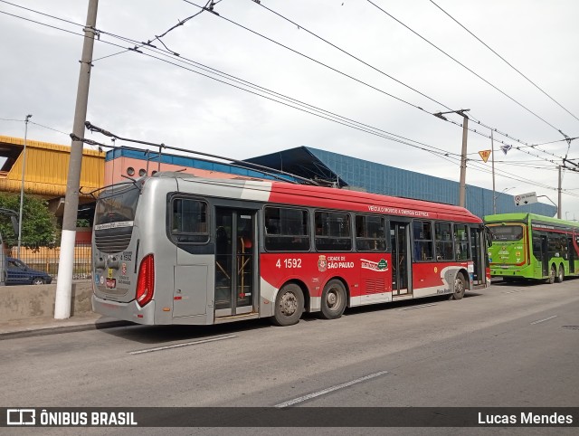 Himalaia Transportes > Ambiental Transportes Urbanos 4 1592 na cidade de São Paulo, São Paulo, Brasil, por Lucas Mendes. Número da foto: #12836600.