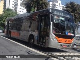Viação Gato Preto 8 2731 na cidade de São Paulo, São Paulo, Brasil, por Rafael Lopes de Oliveira. Número da foto: #12835115.