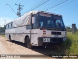 Ônibus Particulares 8102 na cidade de Viamão, Rio Grande do Sul, Brasil, por Wesley Dos santos Rodrigues. Número da foto: #:id.