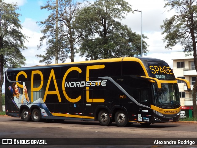 Expresso Nordeste 5991 na cidade de Cascavel, Paraná, Brasil, por Alexandre Rodrigo. Número da foto: #12837326.