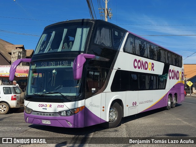 Condorbus 2585 na cidade de El Tabo, San Antonio, Valparaíso, Chile, por Benjamín Tomás Lazo Acuña. Número da foto: #12839886.