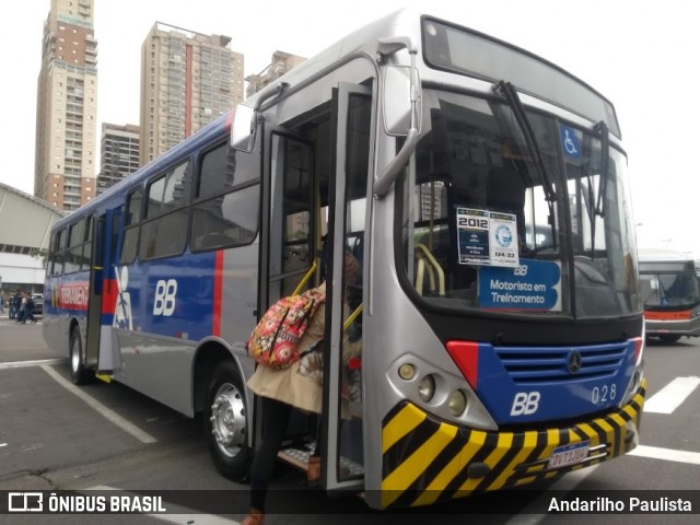 BB Transportes e Turismo 028 na cidade de Barueri, São Paulo, Brasil, por Andarilho Paulista. Número da foto: #12837233.