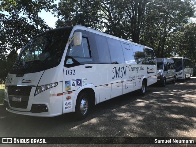 MN Transportes 032 na cidade de Cabreúva, São Paulo, Brasil, por Samuel Neumann. Número da foto: #12837452.