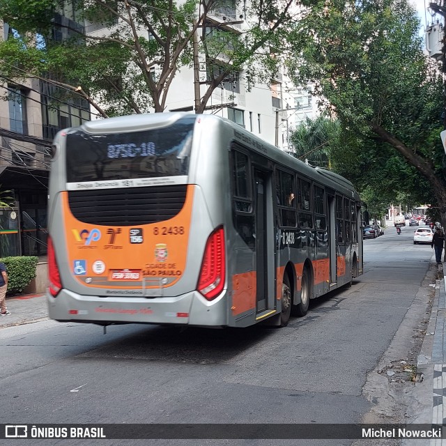 Viação Gato Preto 8 2438 na cidade de São Paulo, São Paulo, Brasil, por Michel Nowacki. Número da foto: #12839814.