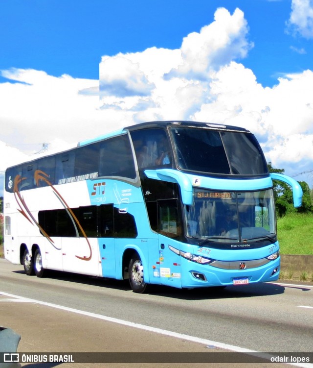 STJ Turismo 2071 na cidade de Caçapava, São Paulo, Brasil, por odair lopes. Número da foto: #12839244.