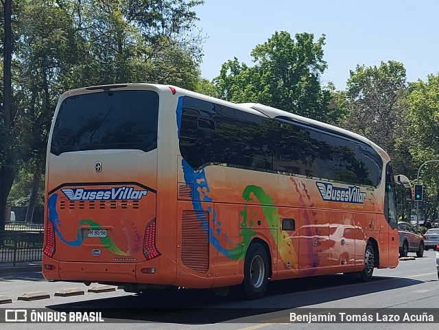Buses Villar PRBG86 na cidade de Santiago, Santiago, Metropolitana de Santiago, Chile, por Benjamín Tomás Lazo Acuña. Número da foto: #12839732.