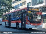Redbus Urbano 866 na cidade de Providencia, Santiago, Metropolitana de Santiago, Chile, por Benjamín Tomás Lazo Acuña. Número da foto: #:id.