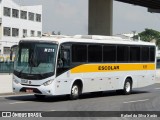 Escolares M211 na cidade de Rio de Janeiro, Rio de Janeiro, Brasil, por Rafael da Silva Xarão. Número da foto: #:id.