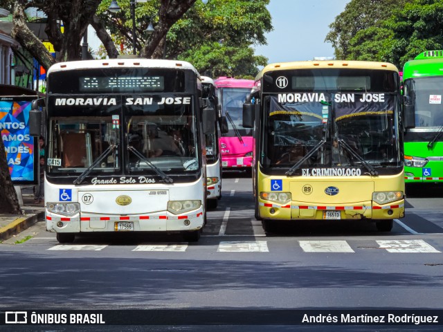 AMSA - Autotransportes Moravia 07 na cidade de Hospital, San José, San José, Costa Rica, por Andrés Martínez Rodríguez. Número da foto: #12841180.
