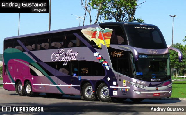Hofftur Transportes e Turismo 2000 na cidade de Florianópolis, Santa Catarina, Brasil, por Andrey Gustavo. Número da foto: #12842317.