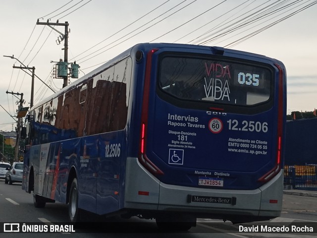 Auto Viação Bragança Metropolitana > Viação Raposo Tavares 12.2506 na cidade de Cotia, São Paulo, Brasil, por David Macedo Rocha. Número da foto: #12841257.