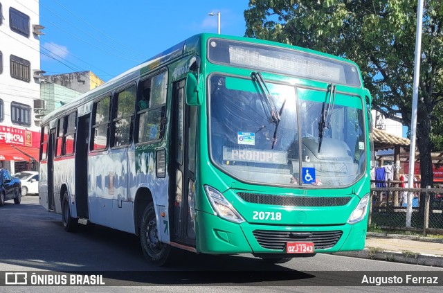 OT Trans - Ótima Salvador Transportes 20718 na cidade de Salvador, Bahia, Brasil, por Augusto Ferraz. Número da foto: #12840986.