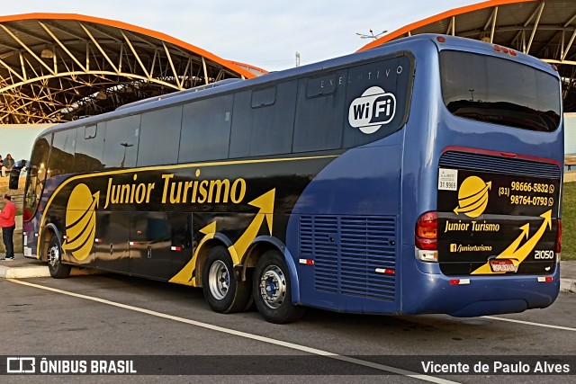 Junior Turismo 21050 na cidade de Aparecida, São Paulo, Brasil, por Vicente de Paulo Alves. Número da foto: #12840221.
