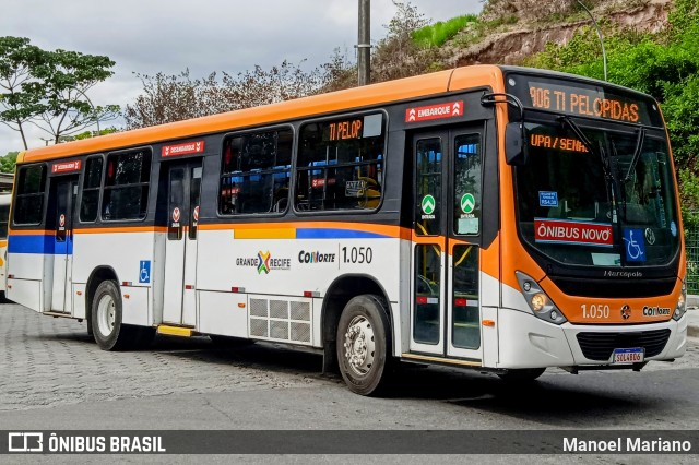 Cidade Alta Transportes 1.050 na cidade de Recife, Pernambuco, Brasil, por Manoel Mariano. Número da foto: #12843936.