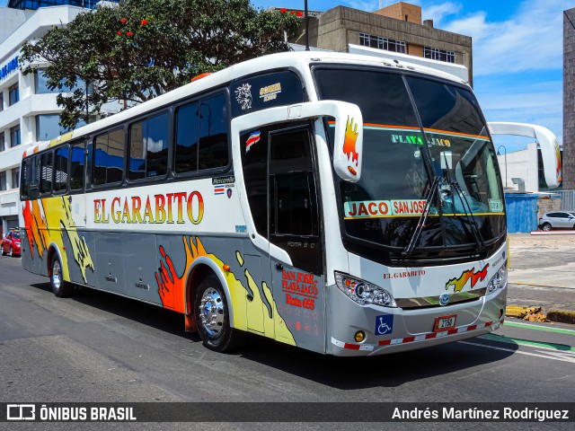 Transportes Jacó EL GARABITO na cidade de Catedral, San José, San José, Costa Rica, por Andrés Martínez Rodríguez. Número da foto: #12842540.
