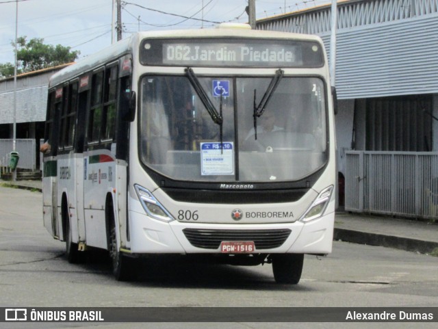 Borborema Imperial Transportes 806 na cidade de Recife, Pernambuco, Brasil, por Alexandre Dumas. Número da foto: #12843054.