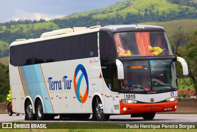 Terra Tur 1015 na cidade de Roseira, São Paulo, Brasil, por Paulo Henrique Pereira Borges. Número da foto: #12843362.