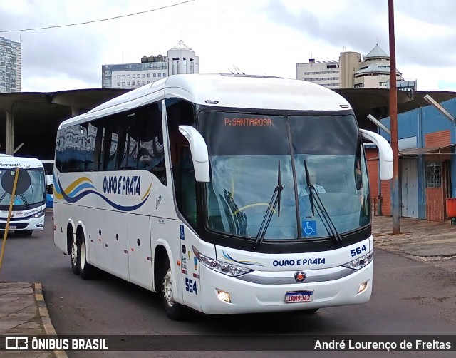 Viação Ouro e Prata 564 na cidade de Porto Alegre, Rio Grande do Sul, Brasil, por André Lourenço de Freitas. Número da foto: #12843280.