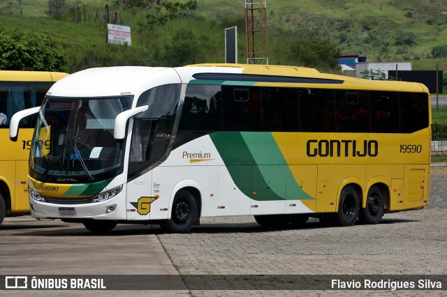 Empresa Gontijo de Transportes 19590 na cidade de João Monlevade, Minas Gerais, Brasil, por Flavio Rodrigues Silva. Número da foto: #12845897.