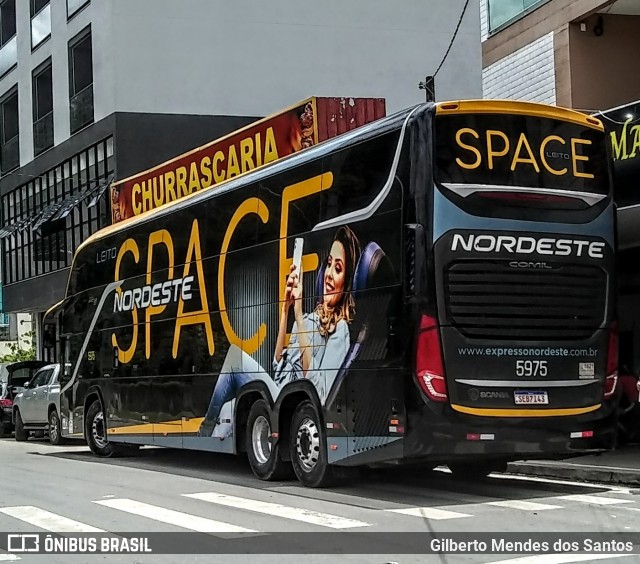 Expresso Nordeste 5975 na cidade de Aparecida, São Paulo, Brasil, por Gilberto Mendes dos Santos. Número da foto: #12844819.