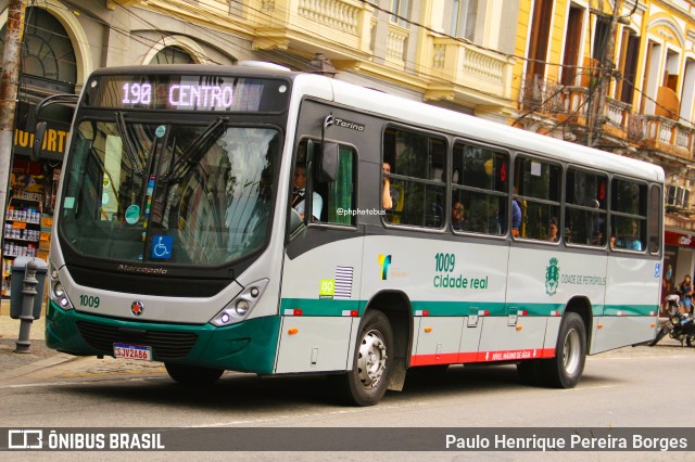 Cidade Real 1009 na cidade de Petrópolis, Rio de Janeiro, Brasil, por Paulo Henrique Pereira Borges. Número da foto: #12846623.