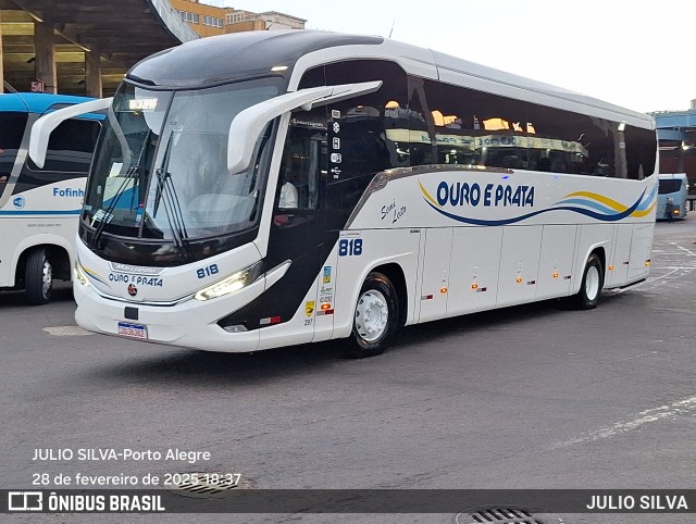 Viação Ouro e Prata 818 na cidade de Porto Alegre, Rio Grande do Sul, Brasil, por JULIO SILVA. Número da foto: #12847265.