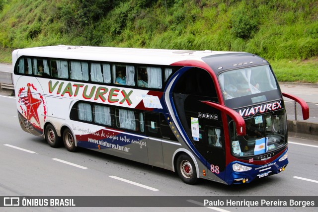 Viaturex 88 na cidade de Piraí, Rio de Janeiro, Brasil, por Paulo Henrique Pereira Borges. Número da foto: #12787876.