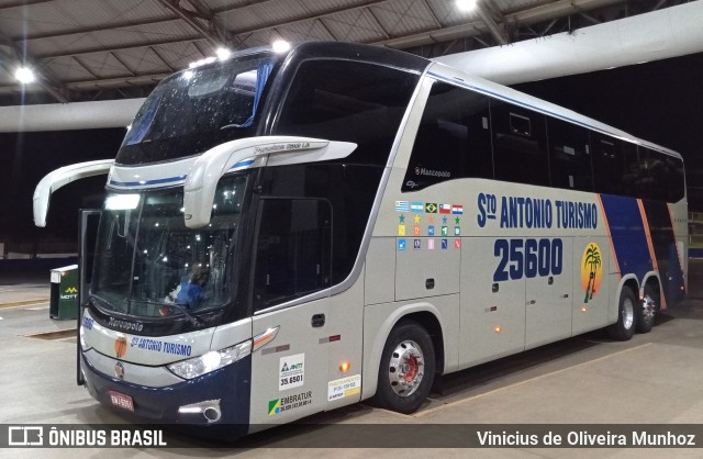 Santo Antônio Turismo 25600 na cidade de Marília, São Paulo, Brasil, por Vinicius de Oliveira Munhoz. Número da foto: #12787612.