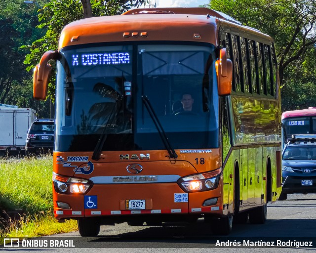 TRACOPA - Transportes Costarricenses Panameños 18 na cidade de La Uruca, San José, San José, Costa Rica, por Andrés Martínez Rodríguez. Número da foto: #12788598.