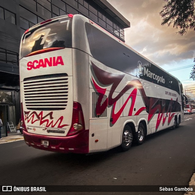 Caribeños 00 na cidade de San José, San José, Costa Rica, por Sebas Gamboa. Número da foto: #12786814.