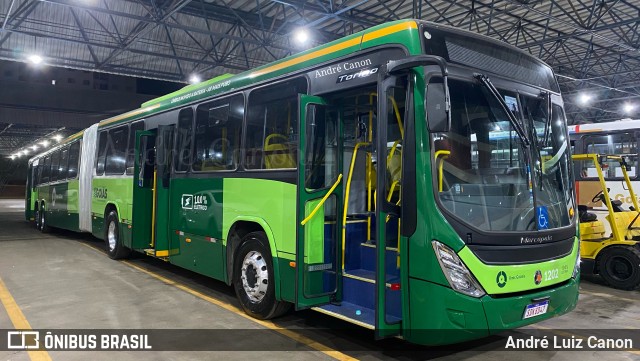 Metrobus 1202 na cidade de Goiânia, Goiás, Brasil, por André Luiz Canon. Número da foto: #12790334.