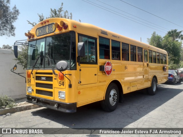 Autobuses sin identificación - Mexico 54 na cidade de Ecatepec de Morelos, Estado de México, México, por Francisco Javier Esteva FJA Armstrong. Número da foto: #12790300.