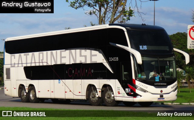 Auto Viação Catarinense 324328 na cidade de Florianópolis, Santa Catarina, Brasil, por Andrey Gustavo. Número da foto: #12792896.