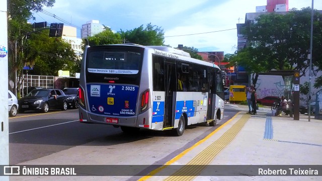 Cooperativa Fênix > Spencer Transporte 2 5025 na cidade de São Paulo, São Paulo, Brasil, por Roberto Teixeira. Número da foto: #12792301.
