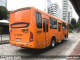 Expresso Azul JI949 na cidade de Curitiba, Paraná, Brasil, por Eduardo Skrock. Número da foto: #:id.
