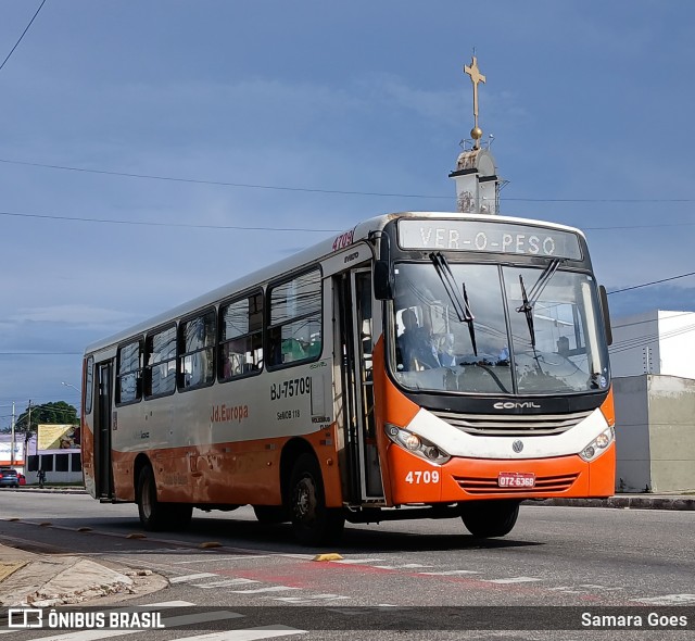 Via Loc BJ-75709 na cidade de Belém, Pará, Brasil, por Samara Goes. Número da foto: #12794045.