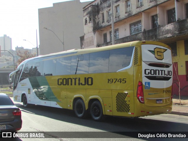 Empresa Gontijo de Transportes 19745 na cidade de Belo Horizonte, Minas Gerais, Brasil, por Douglas Célio Brandao. Número da foto: #12794763.
