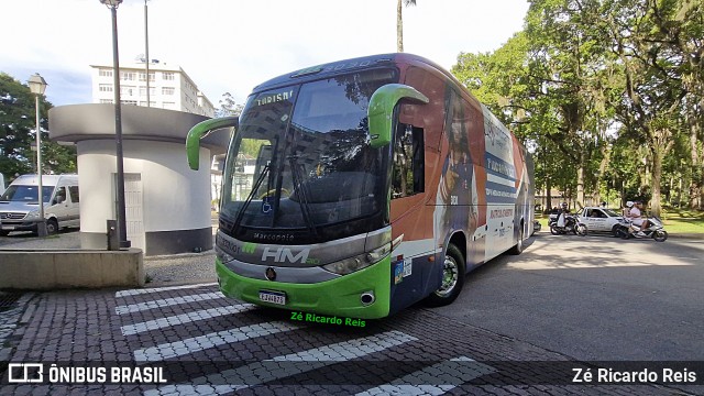 HM Rio Fretamento e Locação RJ 933.001 na cidade de Petrópolis, Rio de Janeiro, Brasil, por Zé Ricardo Reis. Número da foto: #12793848.