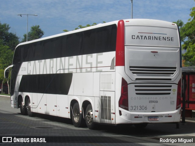 Auto Viação Catarinense 321306 na cidade de Rio de Janeiro, Rio de Janeiro, Brasil, por Rodrigo Miguel. Número da foto: #12796632.