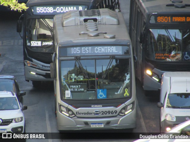 Viação Globo 20969 na cidade de Belo Horizonte, Minas Gerais, Brasil, por Douglas Célio Brandao. Número da foto: #12798348.