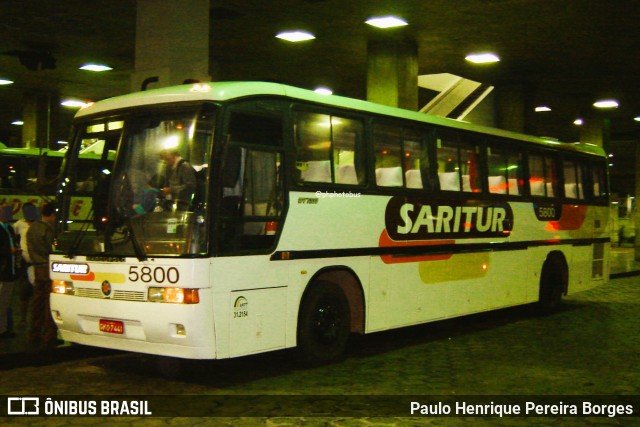 Saritur - Santa Rita Transporte Urbano e Rodoviário 5800 na cidade de Belo Horizonte, Minas Gerais, Brasil, por Paulo Henrique Pereira Borges. Número da foto: #12798124.