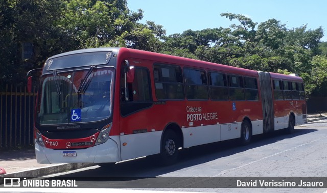 Trevo Transportes Coletivos 1140 na cidade de Porto Alegre, Rio Grande do Sul, Brasil, por David Verissimo Jsauro. Número da foto: #12797987.