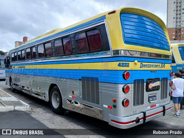 Ônibus Particulares 4222 na cidade de Barueri, São Paulo, Brasil, por Robson Prado. Número da foto: #12796585.